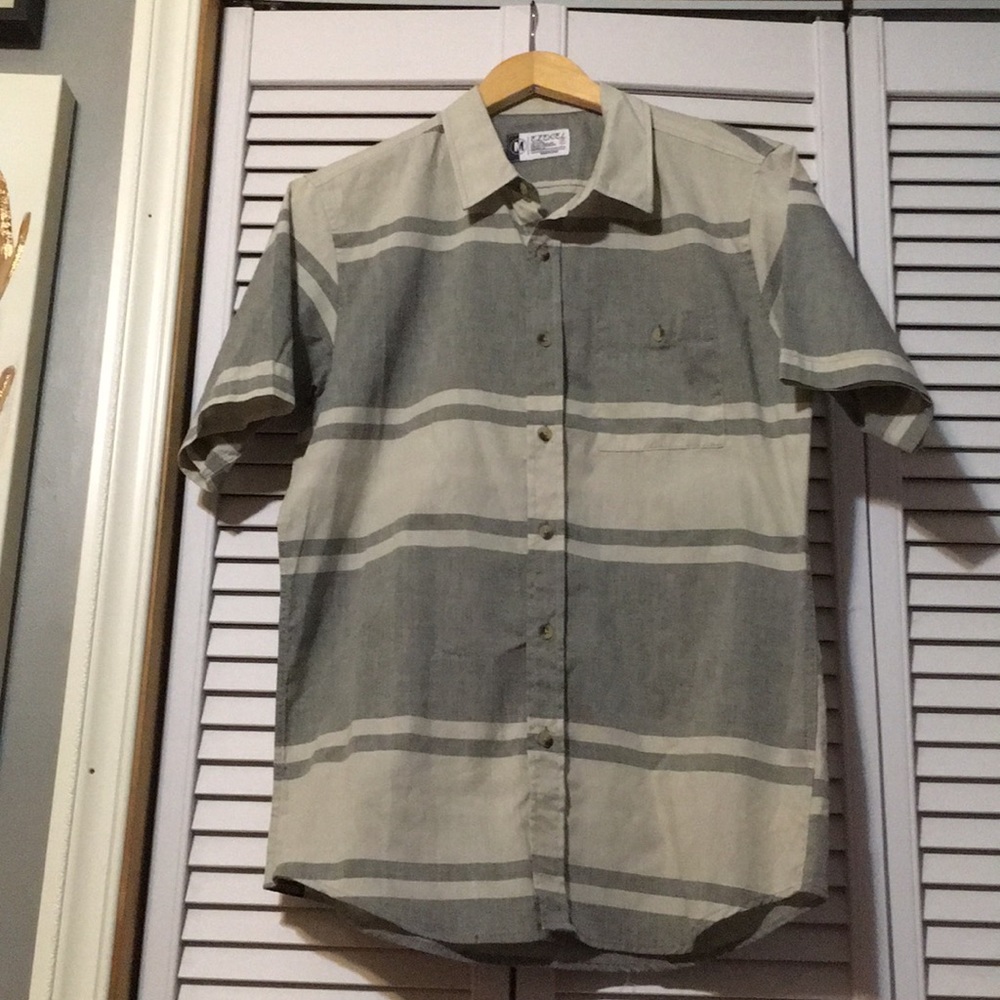 Ezekiel Button Down Short Sleeve Shirt